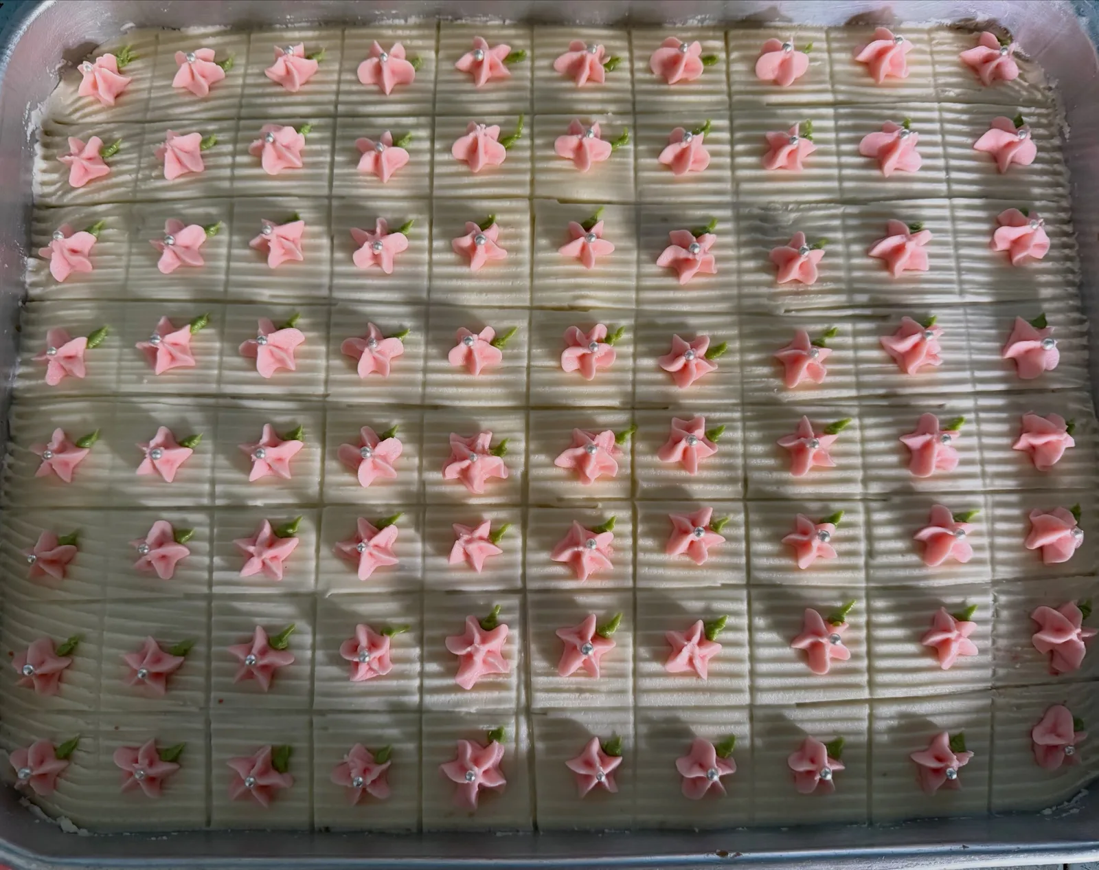 Butter Icing Cake Tray